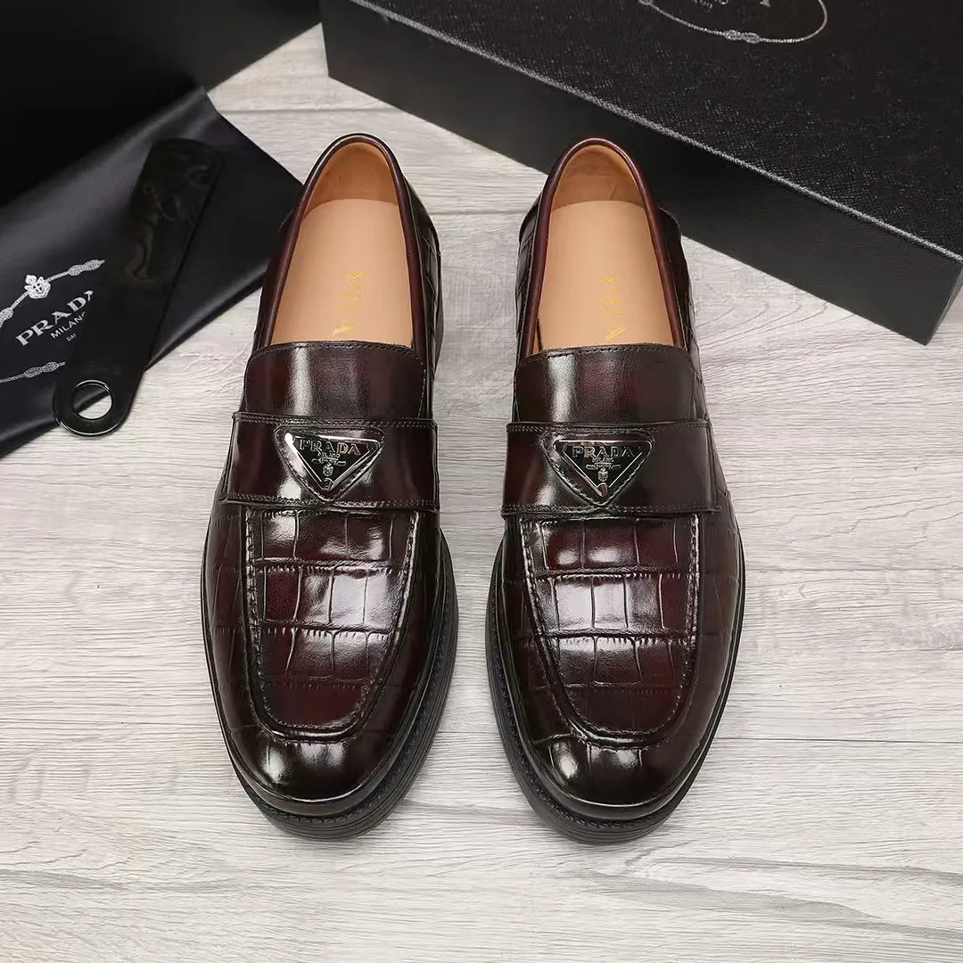 Men's shoes 💰540 💰💰🎩🎩【Prada】Counter 1:1⬆️original reproduction, absolute quality🆗original outsole, high-quality imported rubber, wear-resistant and non-slip, never degummed, upper material: imported first-layer cowhide➕anti-slip foam outsole, official website material, inner material: water-dyed 🐂leather lining, optional! Code number 38-45